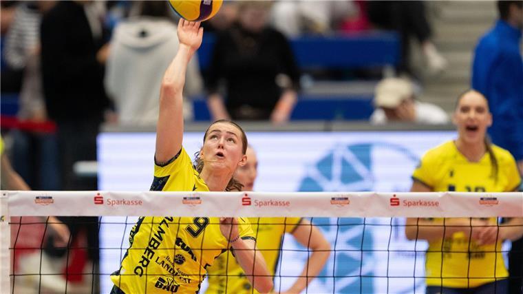 Volleyball-Talent Leana Grozer: „Irgendwann die Beste sein“ Auf dem Feld erinnert Leana Grozer an ihren Vater.