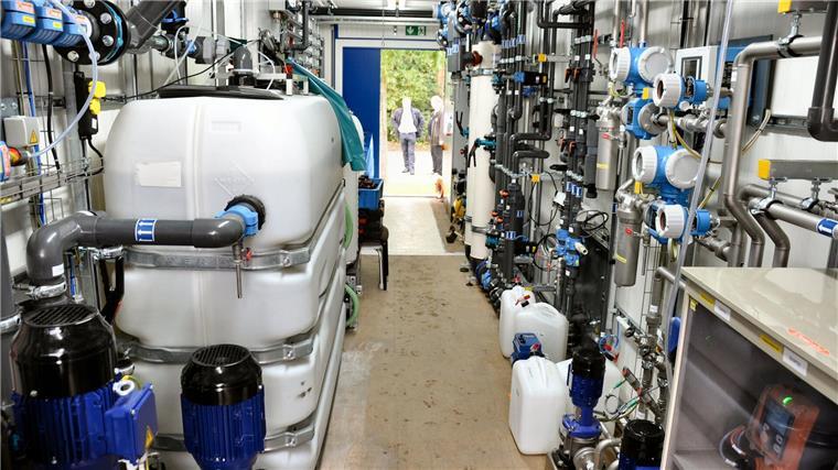 5 Dinge, die Sie nicht über den OOWV wussten Auf dem Gelände der Kläranlage Nordenham startete der OOWV das erste Projekt zur Aufbereitung vom Brauchwasser für die Industrie. Die Technik hat Zukunft.