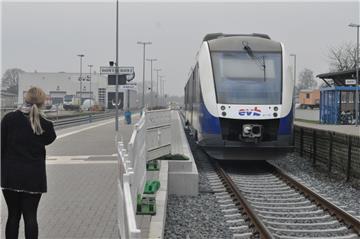 Auf der Bahnstrecke nach Bremervörde gibt es ab Sonntag ein verbessertes Angebot.