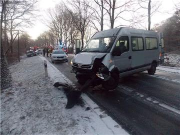 Auf der L120 zwischen Bad Bederkesa und Drangstedt waren gleich vier Fahrzeuge in einen Unfall verwickelt.
