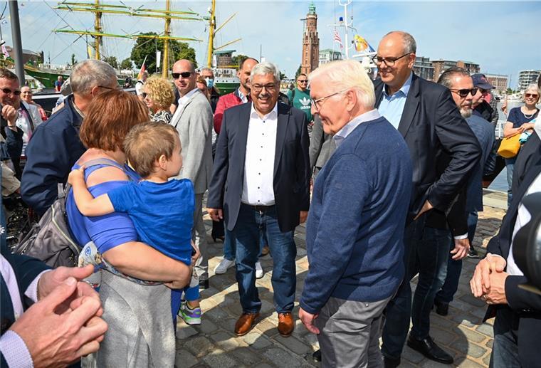 Auf der Ubena hat Frank Walter Steinmeier die Maritimen Tage eröffnet .