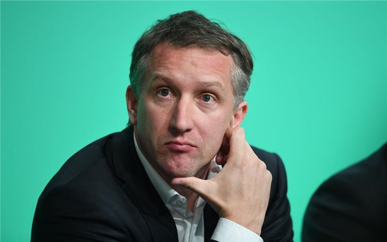 Auf Frank Baumann wartet bis zum Ende des Transferfensters noch viel Arbeit. 