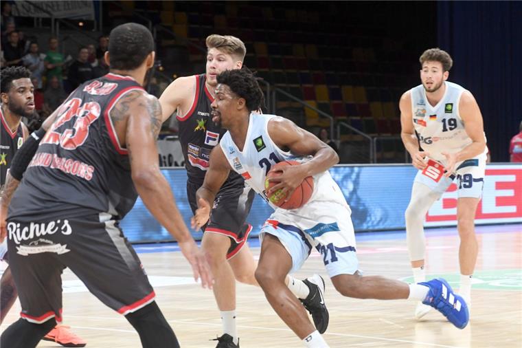 Eisbären sind in zwei Spitzenspielen gefordert Auf Rohndell Goodwin
und die Eisbären Bremerhaven wartet die Woche der Wahrheit in der Basketball-Liga ProA.