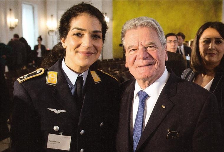 In Nordholz war Hammouti das Gesicht der Marine Nariman Hammouti, Joachim Gauck