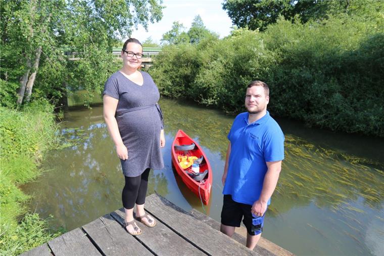 Paar aus Lunestedt übernimmt Kanuverleih Auf zum Fluss: Die Lunestedter Svenja und Kevin Meusel haben den Kanuverleih aus Wehdel übernommen.