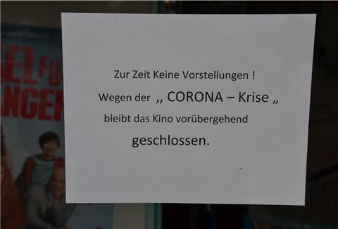 Aufgrund der aktuellen Corona-Krise bleibt das Zevener Central-Theater bis auf Weiteres für den Publikumsverkehr geschlossen. Die Wiedereröffnung wird rechtzeitig bekanntgegeben.
