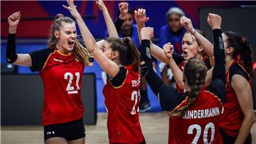 Auftakterfolg für die deutschen Volleyballerinnen in der Nationenliga.