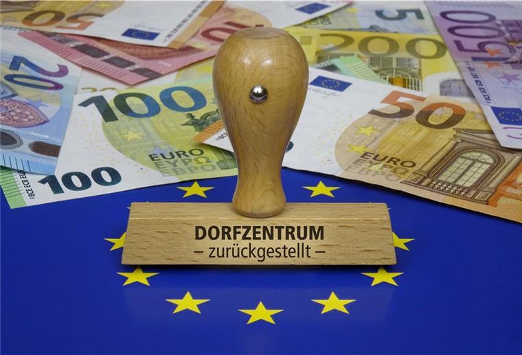 Das Dorfzentrum muss warten: Alles auf Anfang in Bokel Aus dem geplanten Dorfzentrum in Bokel wird erstmal nichts.