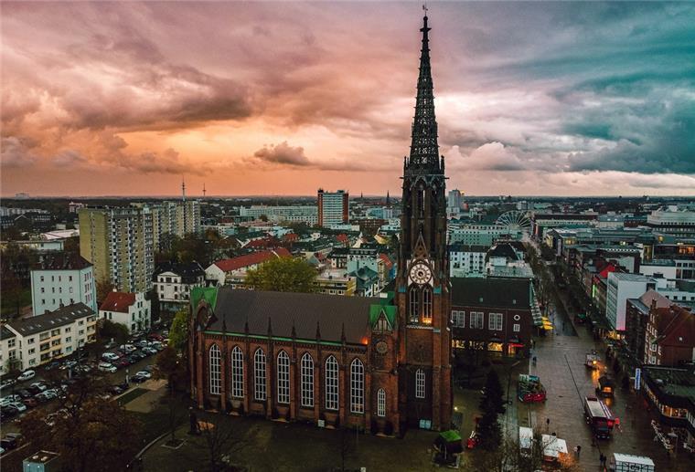 Bremerhaven: Ein Sportfeld an der Großen Kirche? Die Große Kirche