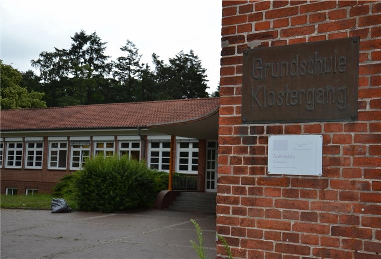 Kubiz Zeven: Die Finanzierung steht Aus der ehemaligen Grundschule am Klostergang soll ein Kultur- und Bildungszentrum werden. Die Finanzierung steht jetzt. Auch die Stadt Zeven beteiligt sich an den Kosten.