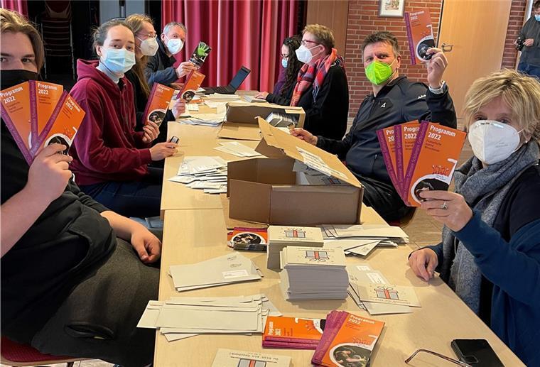 Evangelische Jugend will den Sommer 2022 rocken Aus Klimaschutzgründen hat die Evangelische Jugend Wesermünde darauf verzichtet, ein dickes Programmheft zu drucken.