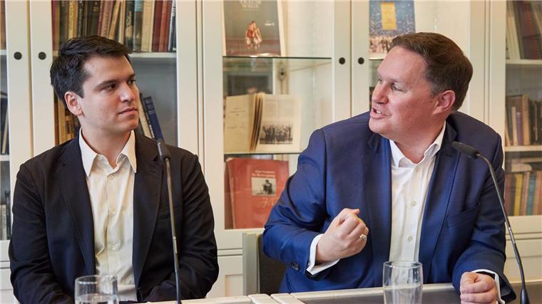 Nach Kritik: Aus für Hamburger Ballettintendant Demis Volpi Ausgetanzt: Der Hamburger Ballettchef Demis Volpi wird das Hamburger Ballett nicht weiter leiten. (Archivbild)