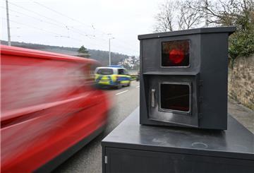 Autofahrer aufgepasst! Hier wird geblitzt.