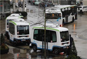 Autonom fahrende elektrische Busse gibt es bereits in Monheim am Rhein. Die Stadt Geestland möchte ähnliche Fahrzeuge in Bad Bederkesa einsetzen. 