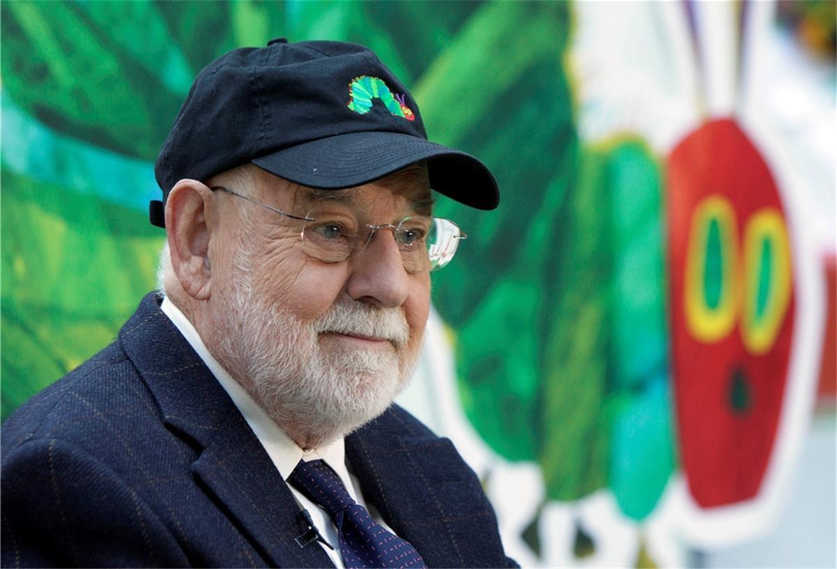 „Die kleine Raupe Nimmersatt“: US-Autor Eric Carle gestorben Autor Eric Carle verbrachte einen Teil seiner Kindheit in Deutschland.
