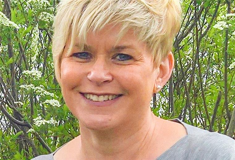 Mindener Autorin schreibt Roman mit Schauplatz in Cuxhaven Autorin Doris Oetting lebt in Minden und hat einen Roman geschrieben, der in Cuxhaven spielt.