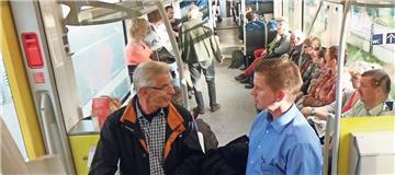 Bahnfahrten aus dem Landkreis Rotenburg in Richtung Hamburg sollen günstiger werden.
