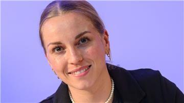 Bahnradsportlerin Emma Hinze fordert höhere Preisgelder. 