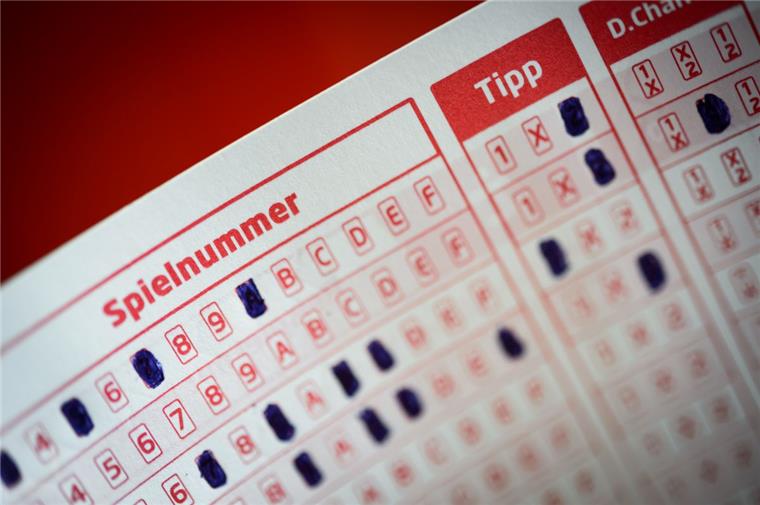 In Nordenham gibt es bald drei Wettbüros Bald soll es drei Annahmestellen für Sportwetten in Nordenham geben.