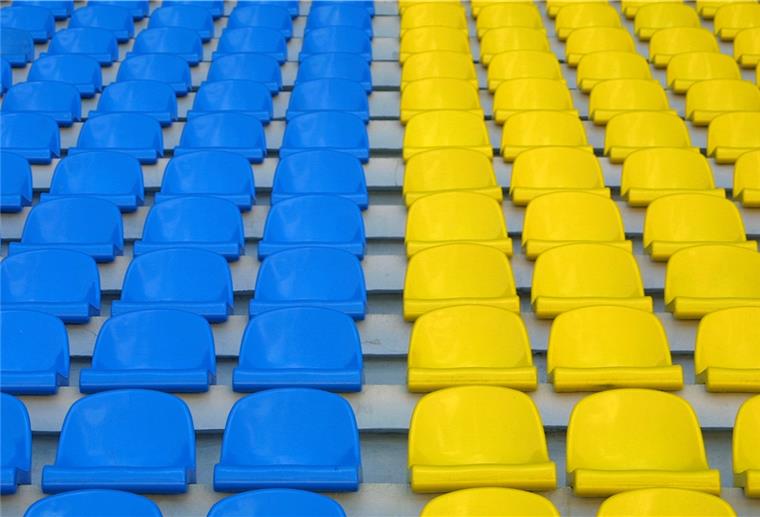 Bald sollen sie die Sitzplätze in den Stadien wieder füllen. Die Politik gibt bereits erste Signale.
