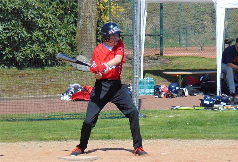 Baseball: Spaden Devils starten in die Saison Bald wird der Ball wieder geschlagen.