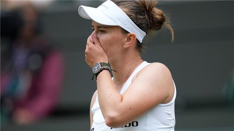 Unter Tränen: Wimbledon-Titelverteidigerin Krejcikova raus Barbora Krejcikova verpasst die erfolgreiche Titelverteidigung.