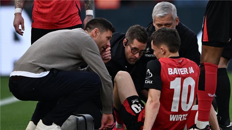 „Scheiß-Tag“: Bayer patzt und bangt um Wirtz Bayer Leverkusens Mittelfeldstar Florian Wirtz hat sich im Bundesligaspiel gegen Werder Bremen verletzt.