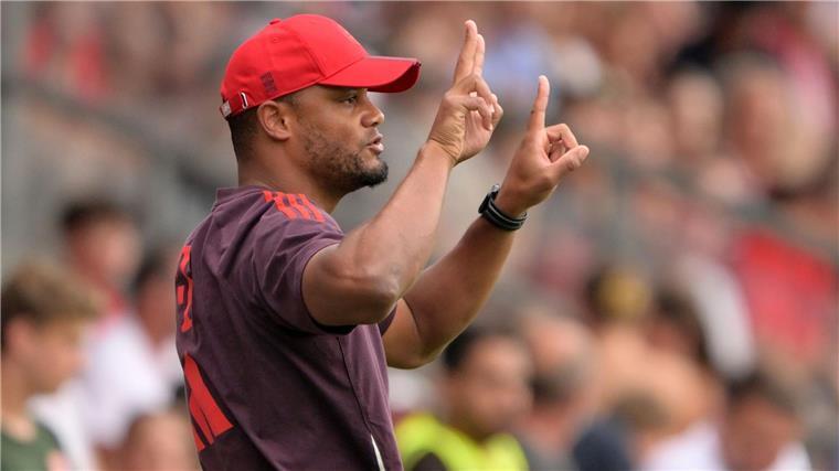 Bayern-„Ärgernis“ vor Pflichtspielstart - Kuchen für Carro? Bayern-Coach Kompany steht vor seinem ersten Pflichtspiel.