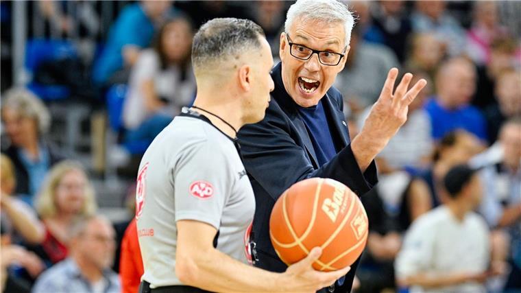 Bayern München gewinnt das zweite Spiel in Heidelberg. 