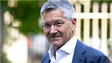 Bayern-Präsident Herbert Hainer zeigt sich sehr angetan vom bisherigen Saisonverlauf der Münchner. 