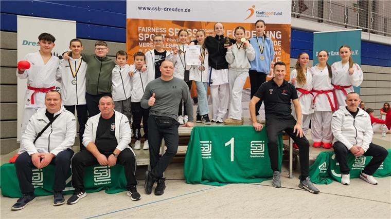 Nippon-Karateka starten mit 15 Medaillen ins neue Jahr Nippon-Karateka starten mit 15 Medaillen ins neue Jahr