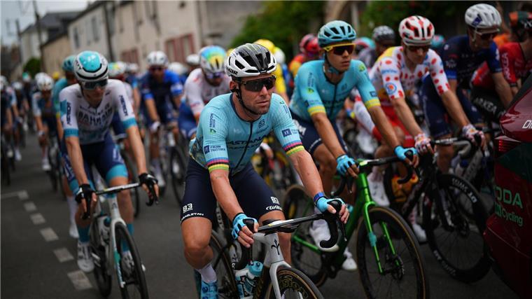 Corona-Fall bei Tour: Cavendish verliert Anfahrer Morkov Bei der Tour de France ist es zu einem Corona-Fall gekommen.