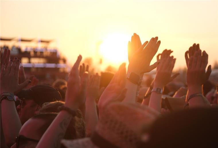 Kostenlose Festivals: Dieses Wochenende ist in Bremen und Bremerhaven was los Bei diesen drei Veranstaltungen in Bremen und Bremerhaven können Musikfans die Klänge unter freiem Himmel genießen.