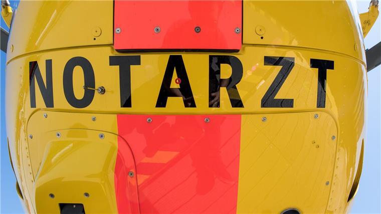 Fünfjährige bei Unfall in Ostwestfalen getötet Bei einem Unfall mit einer Fünfjährigen an der Landesgrenze zu Niedersachsen war auch ein Rettungshubschrauber im Einsatz. (Symbolbild)