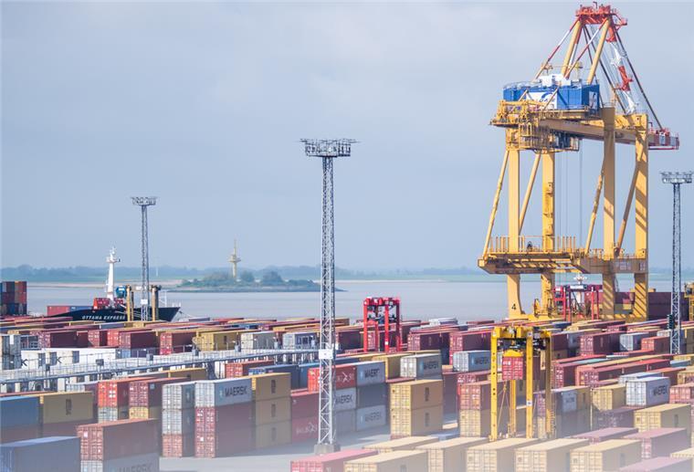 Gelände von Eurogate in Bremerhaven