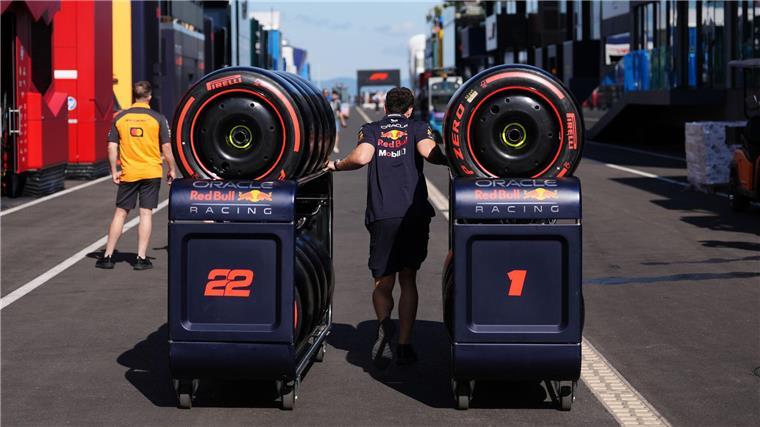Verstappen-Zukunft klar: Was das für den Fahrermarkt heißt Bei Red Bull ist vor dem Ungarn-Rennen noch ein Cockpit für 2026 offen.