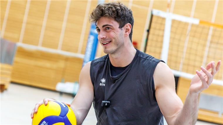 Geld verdienen am Netz und im Netz Bei Tiktok und Instagram hat Sport-Profi Tobias Krick Millionen Follower.