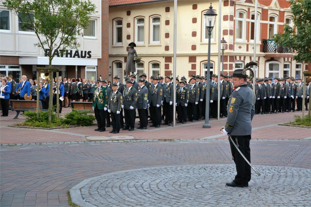 Beim Beerster Schützenfest wurden am Wochenende die neuen Majestäten ermittelt. ...