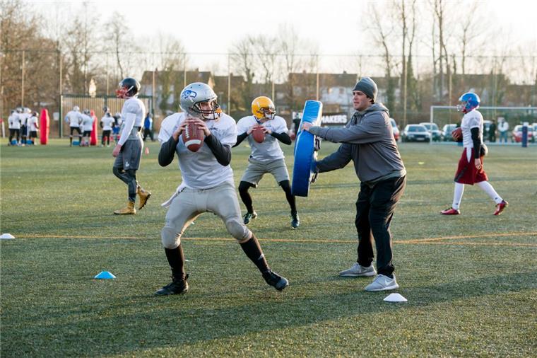 Football-Camp der Seahawks ein voller Erfolg Football-Camp