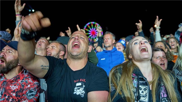 Korn spielt bei Festivals Rock am Ring und Rock im Park Beim Jubiläum im kommenden Jahr können die Besucherinnen und Besucher vor vier Bühnen feiern. (Archivbild)