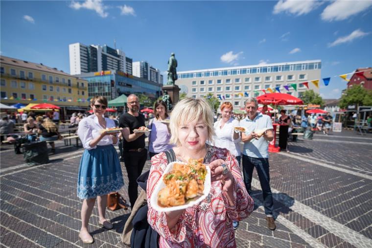 Quesadilla, Chicken Wings und mehr: Streetfood-Vergnügen beim Seestadtfest in Bremerhaven Beim Streetfood-Festival in Bremerhaven gibt es reichlich Auswahl.