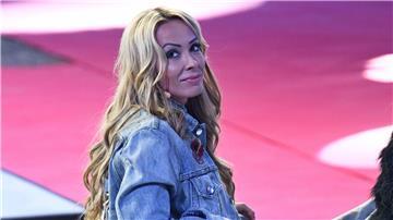 Bekannt wurde Cora Schumacher durch ihre Ehe mit dem ehemaligen Rennfahrer Ralf Schumacher.