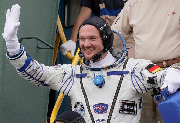 „Astro-Alex“ darf sich nun auch Professor nennen Bekommt nun auch einen Ehrentitel seines Heimatbundeslandes: Astronaut Alexander Gerst. (Archivbild)