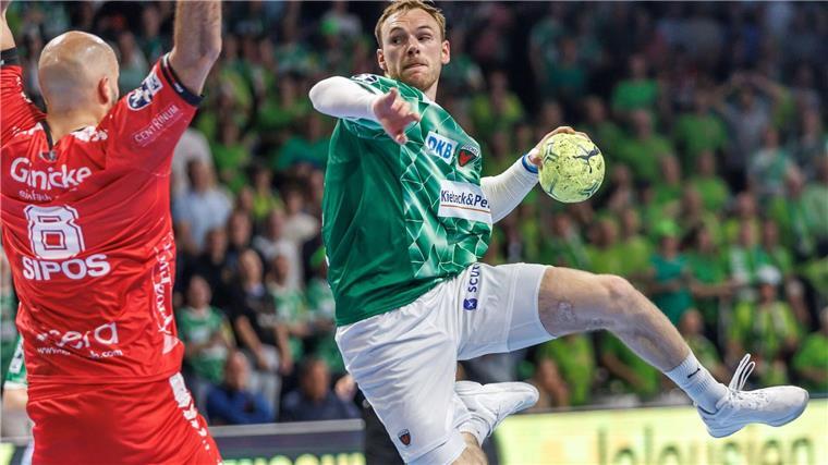 Berlin vor Meisterkrönung - Magdeburg hofft auf Patzer Berlins Trumpf im Titelkampf: Welthandballer Mathias Gidsel.