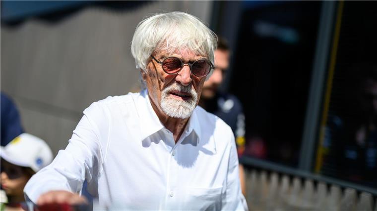 Ecclestone für Hamilton-Rücktritt: „Lewis ist müde“ Bernie Ecclestone sieht keine Zukunft für Lewis Hamilton in der Formel 1.