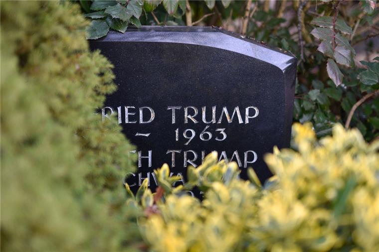 Donald Trumps Wurzeln führen ins deutsche Kallstadt Berühmter Name in einer kleinen Ortsgemeinde: Die Großeltern von Donald Trump stammen aus dem pfälzischen Kallstadt.