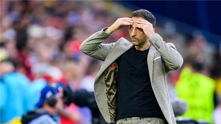Beschwerte sich über die Anreisebedingungen vor dem letzten Gruppenspiel gegen die Ukraine: Belgiens Trainer Domenico Tedesco.