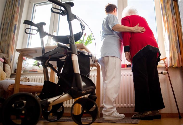 Chance für Bremerhaven: Gesundheit wird Jobmotor Besonders der Pflegebereich braucht aufgrund der demografischen Entwicklung mehr Personal.