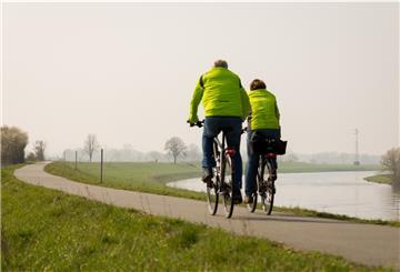 Besonders gern sind Radtouristen auf dem Weser-Radweg unterwegs.