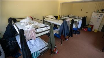 Besonders viele Menschen aus der Ukraine sind wohnungslos und leben in Notunterkünften. (Symbolbild)